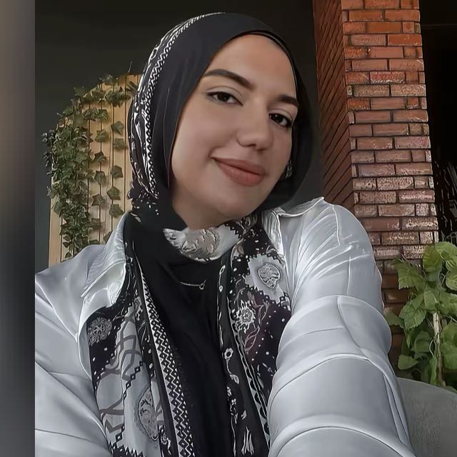 أسماء عيوش